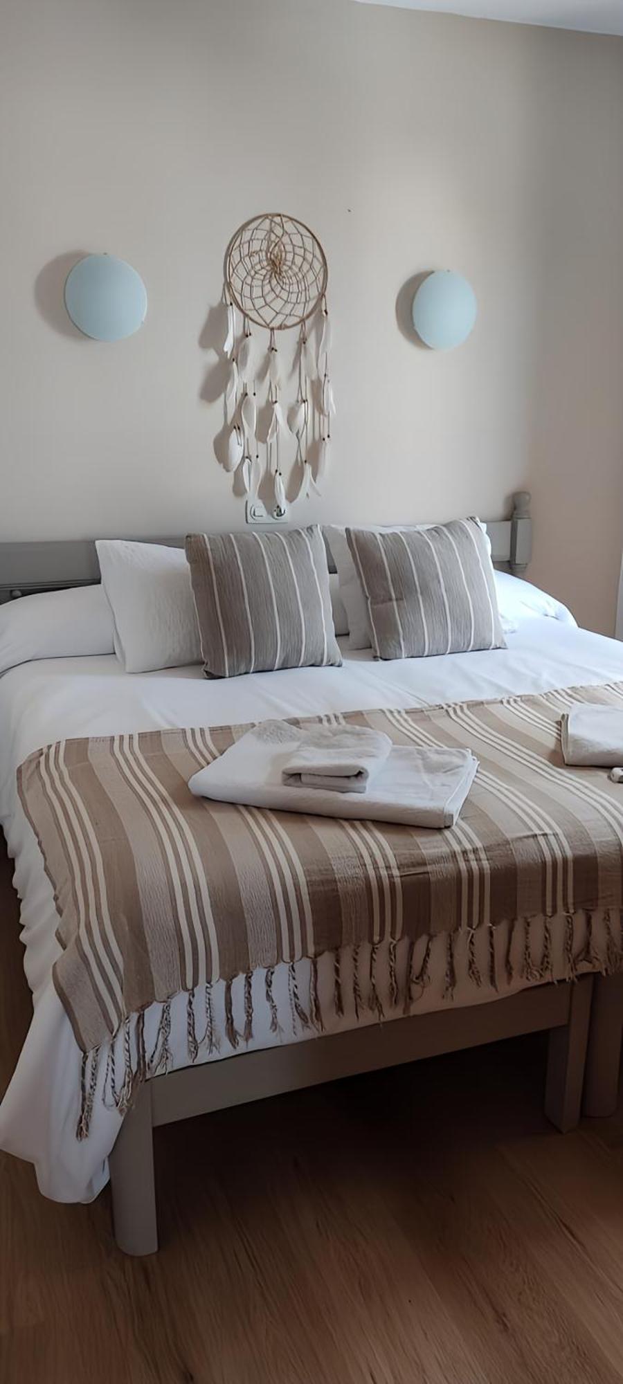 קאלה פיגרה Apartamentos Can Salas מראה חיצוני תמונה